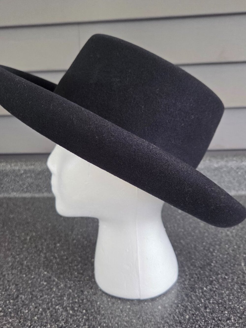 Black Hat with Turned Up Brim 100% Wool Felt The Scala Collection Unisex